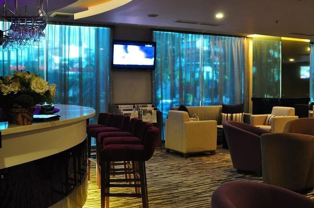 Emerald Garden International Hotel Medan Exteriér fotografie