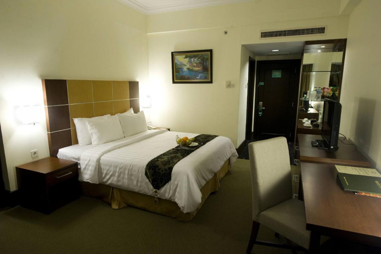 Emerald Garden International Hotel Medan Exteriér fotografie