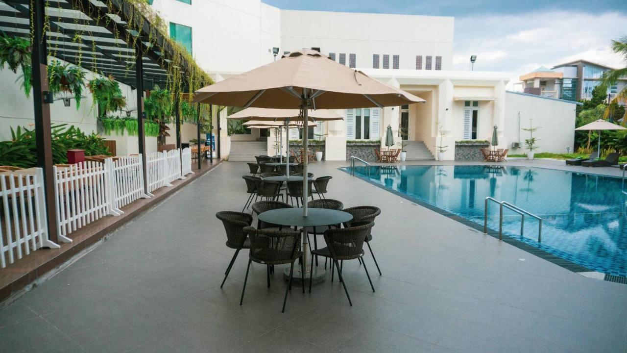 Emerald Garden International Hotel Medan Exteriér fotografie