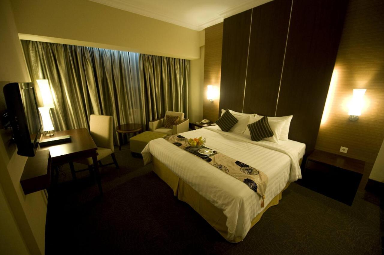Emerald Garden International Hotel Medan Exteriér fotografie