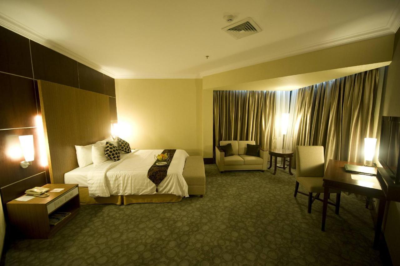 Emerald Garden International Hotel Medan Exteriér fotografie